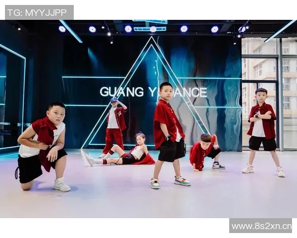 成都街舞队焕新风貌热议街舞文化的变革与发展之路